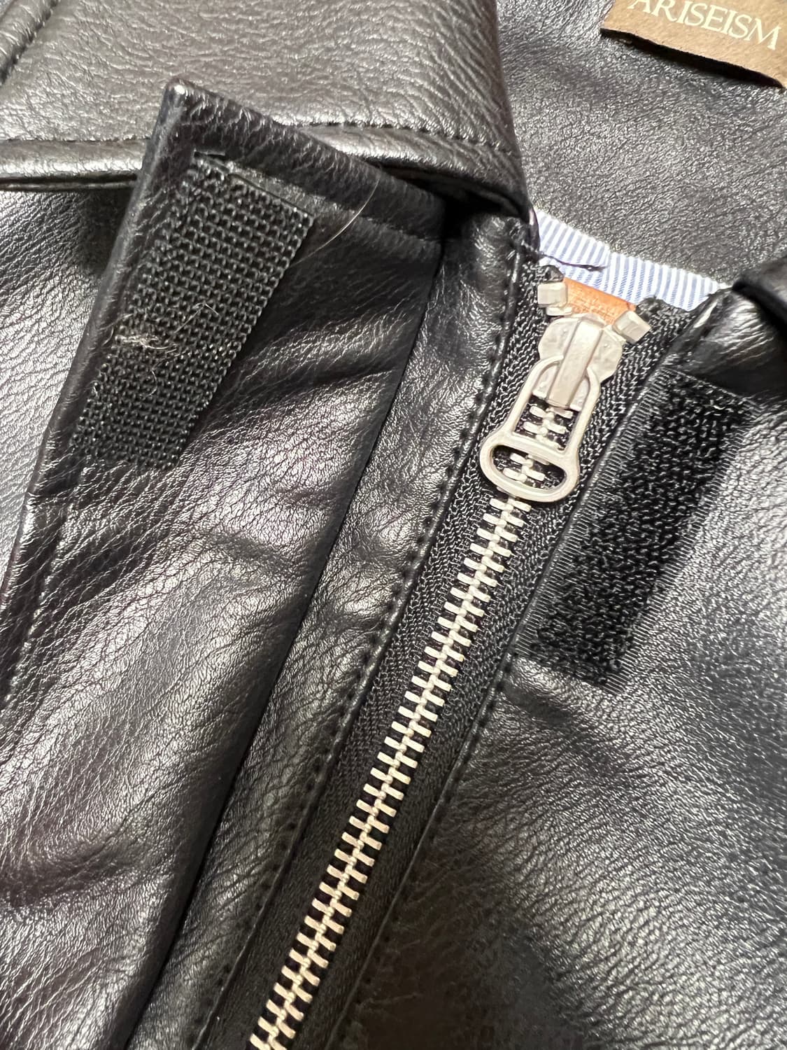 [M] Ariseism 가죽 트러커 레더 자켓 상품이미지7