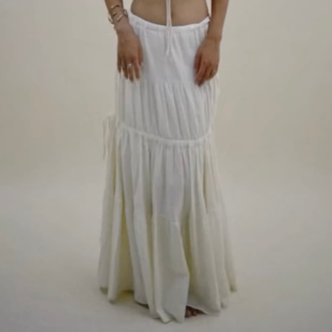 1133garden 1133가든 와일드 티어드 스커트 블랙 상품이미지4