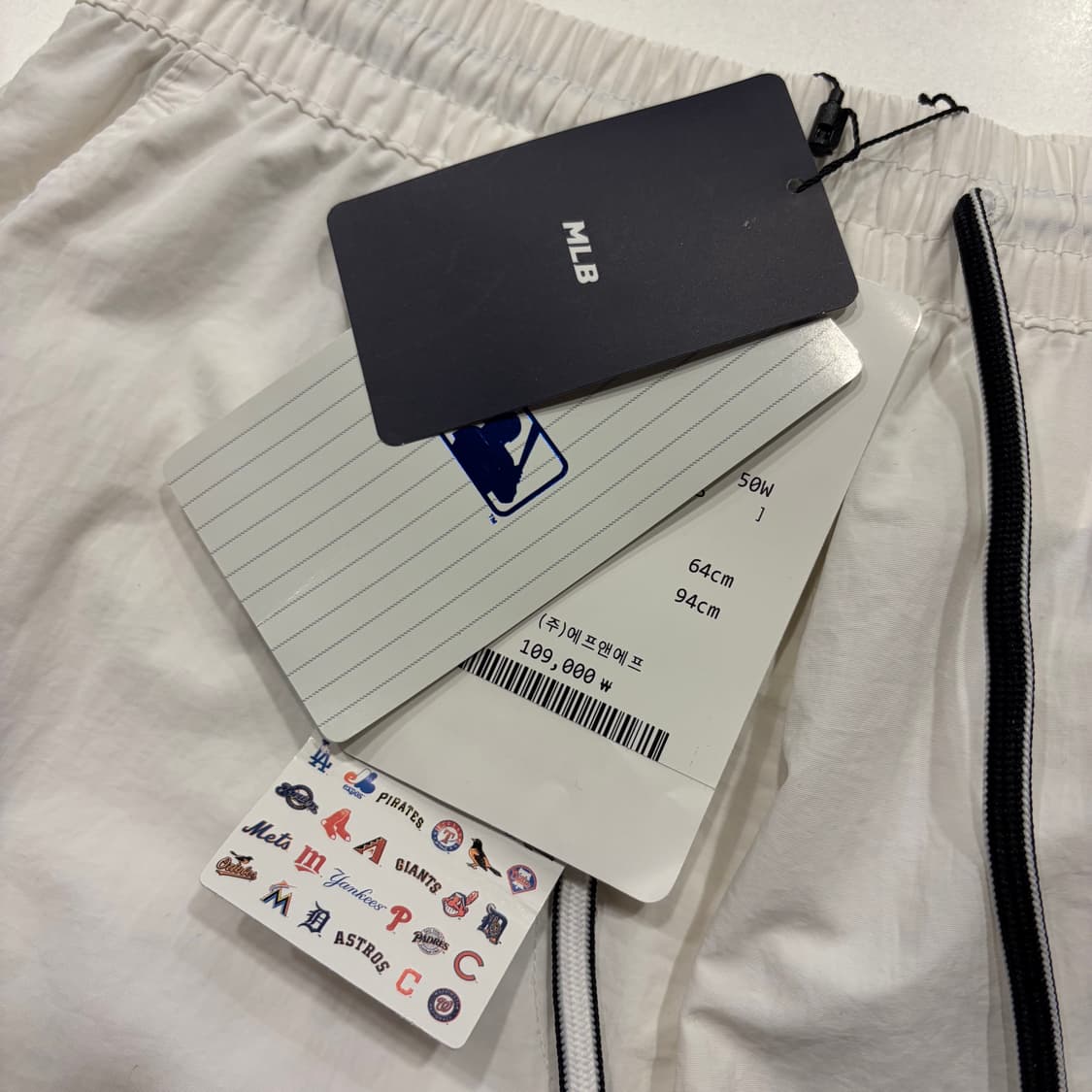 [XXS] MLB 엠엘비 뉴욕 양키스 카고 팬츠 화이트 C601 상품이미지4