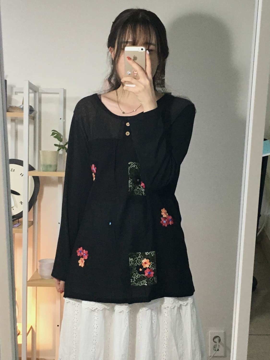 네이처 자수 블랙 top 상품이미지1
