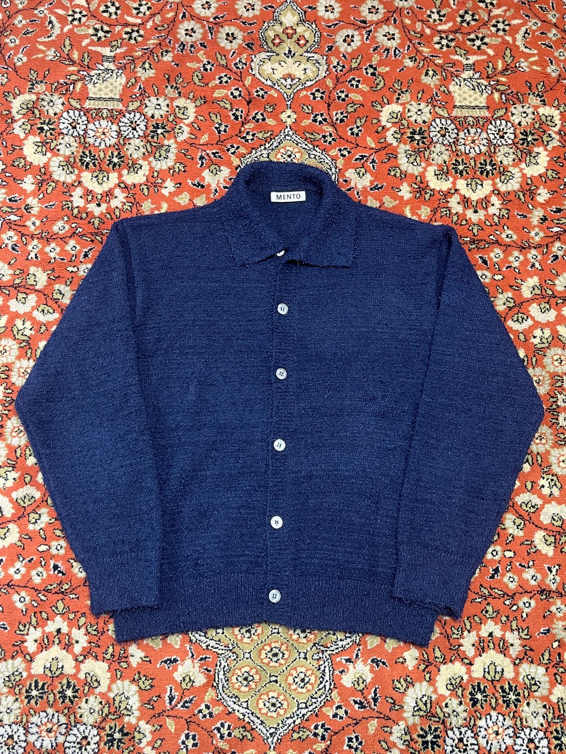 [FREE] 멘토 네이비 니트 부클 카라 가디건 상품이미지1