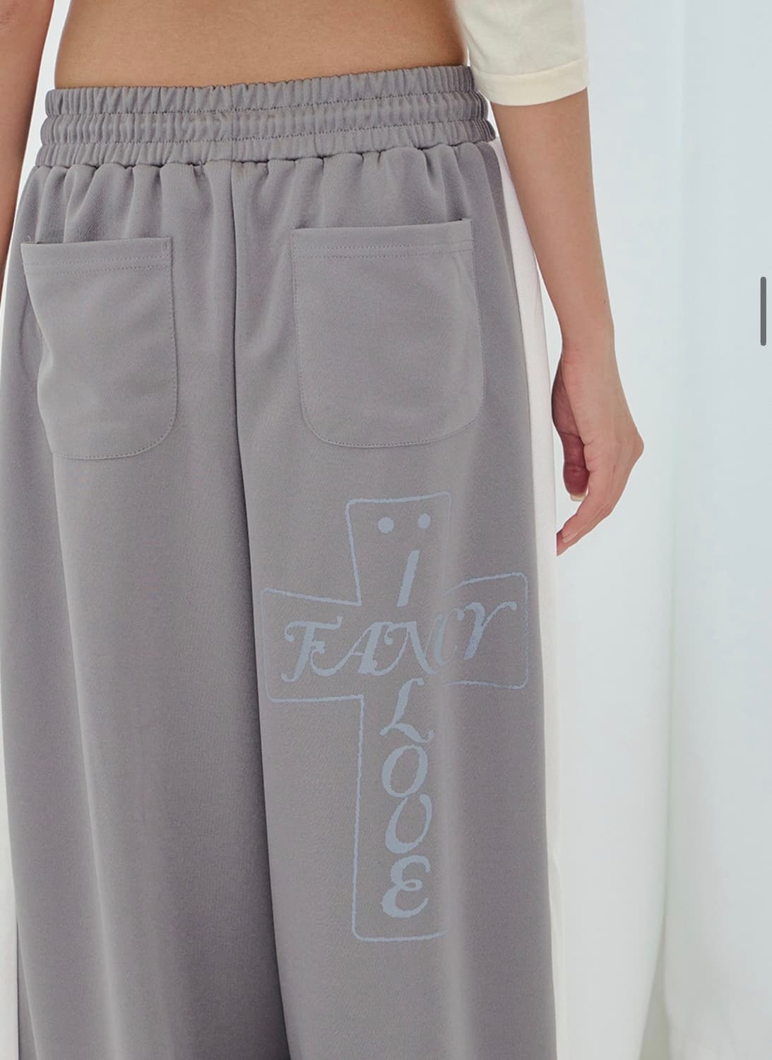 [새상품/팬시클럽] 프로스 글로시 트랙팬츠 (카키/OS) 상품이미지6