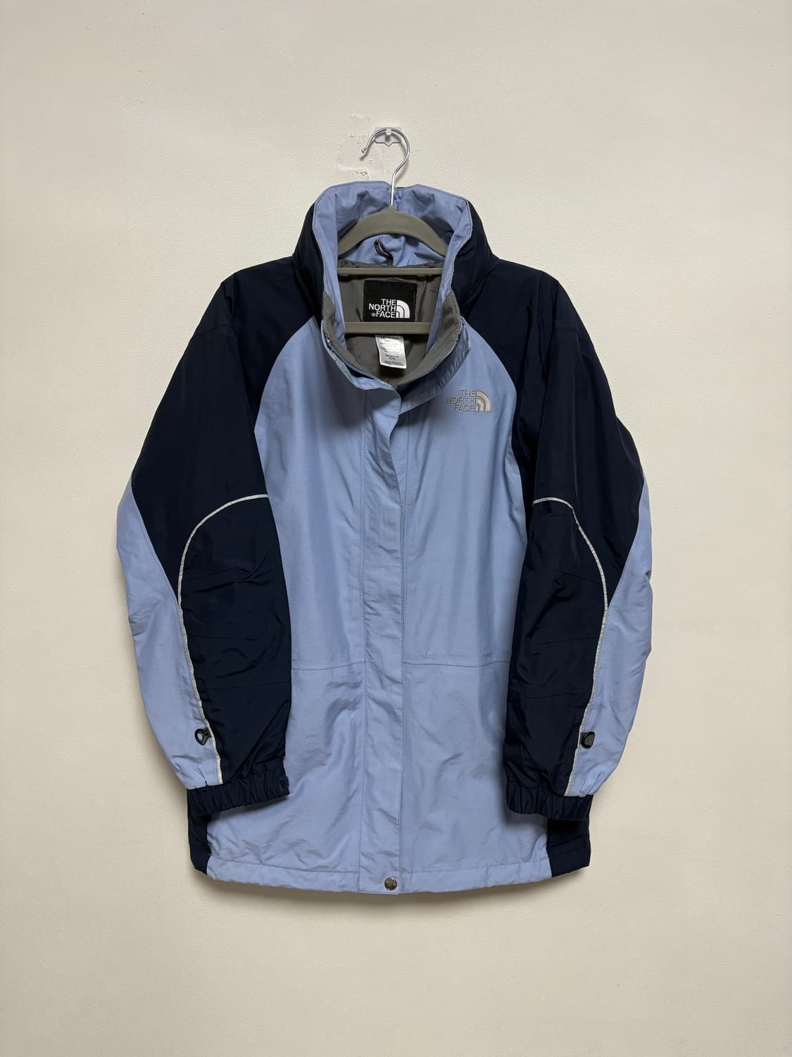 노스페이스 배색 바람막이 상품이미지2