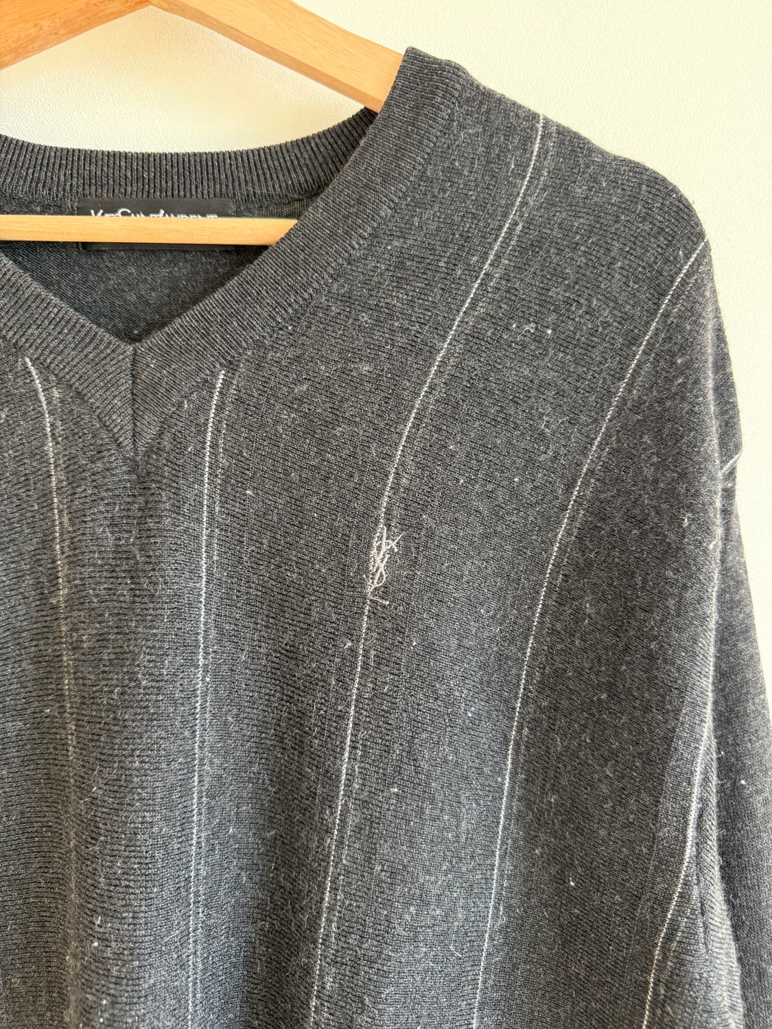 앱생로랑(YSL) 브이넥 니트 상품이미지4