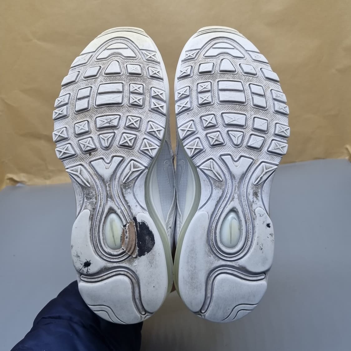 나이키 에어맥스 97 여성운동화230  상품이미지3