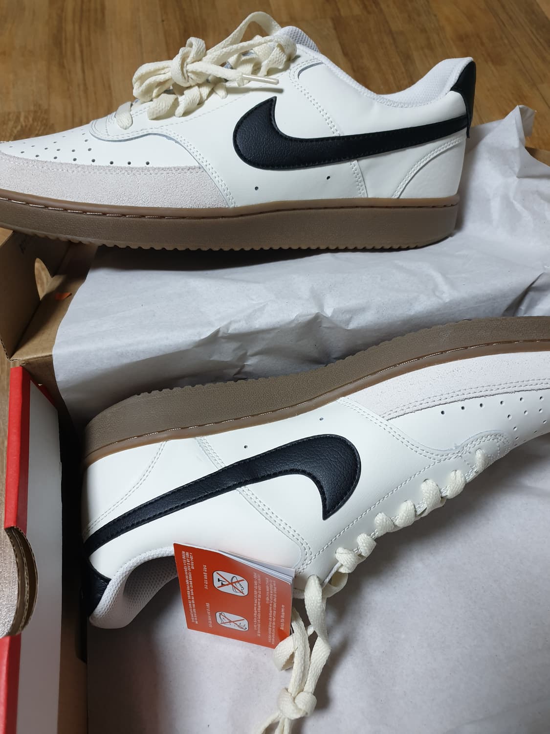 나이키 코트비전로우 275 새상품 상품이미지1