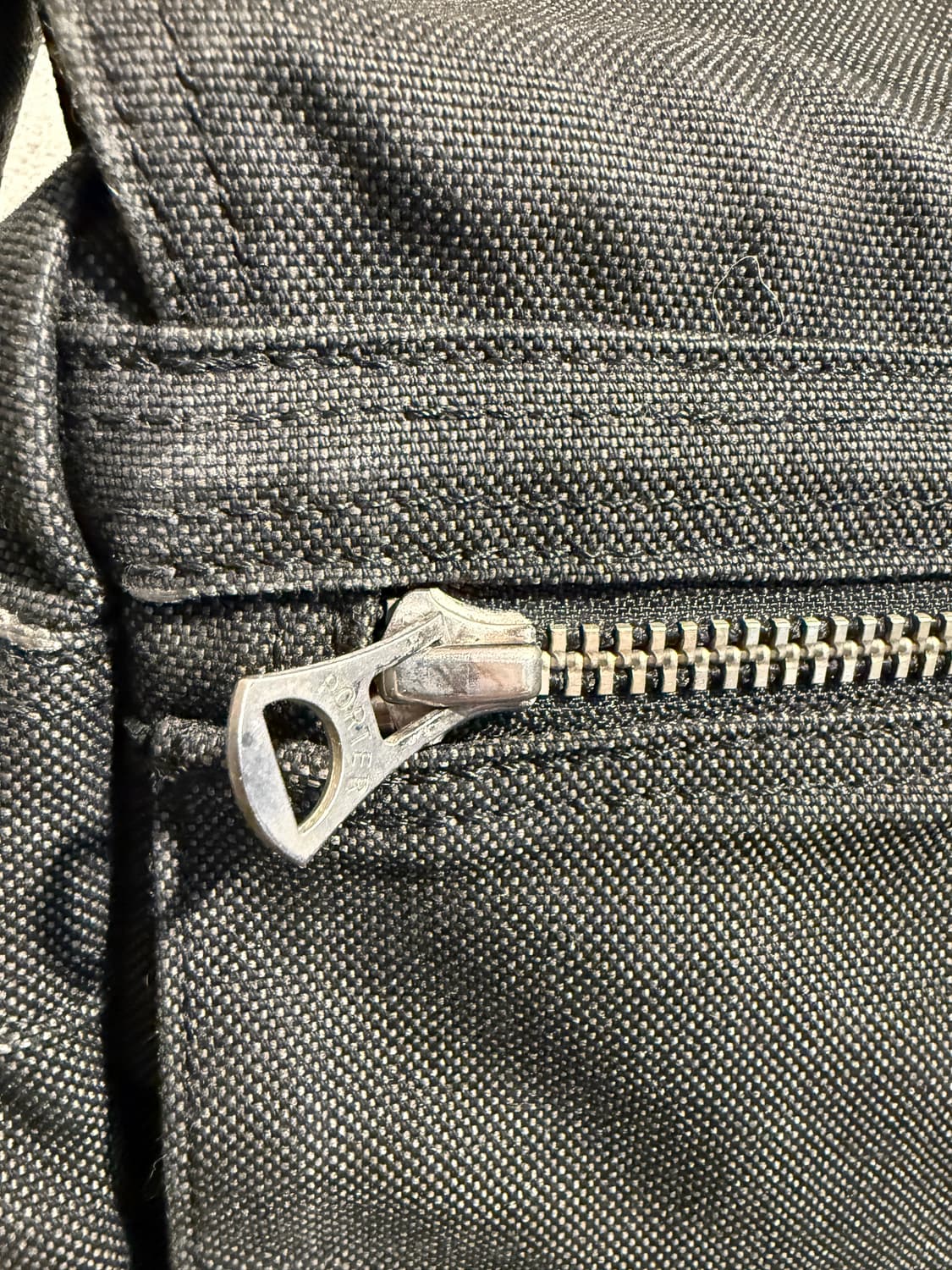 요시다포터 스모키그레이 크로스백 상품이미지8