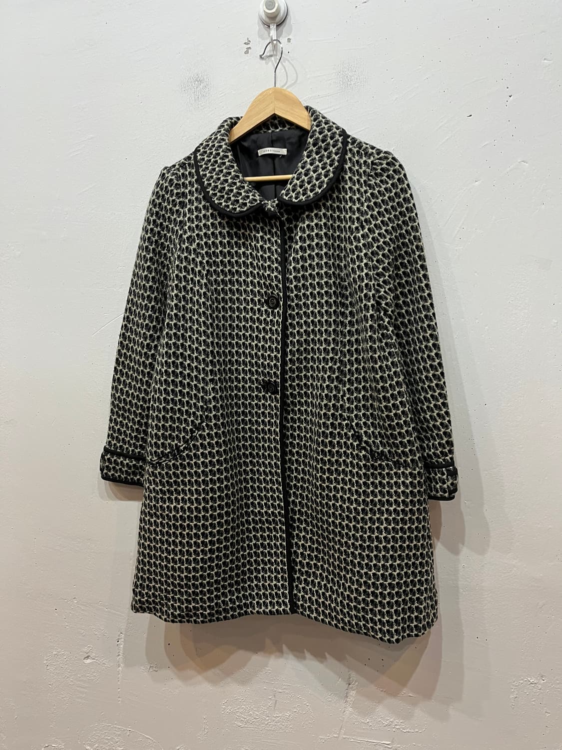 액시즈팜 트위드 코트 상품이미지1