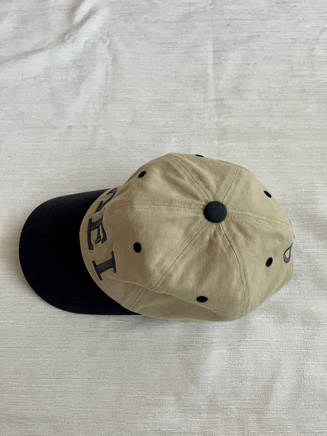 Aeiou Logo Lettering Cap 상품이미지3