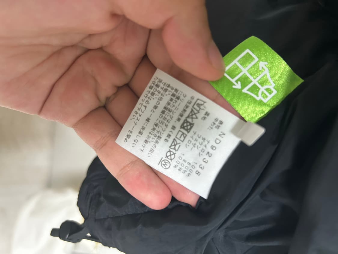 노스페이스 패딩 베스트 카키 상품이미지4