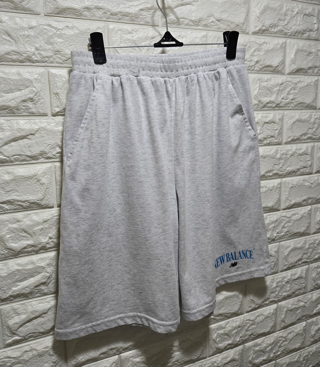 뉴발란스 키즈 에센셜 스웻 숏팬츠 반바지 26~29 상품이미지2