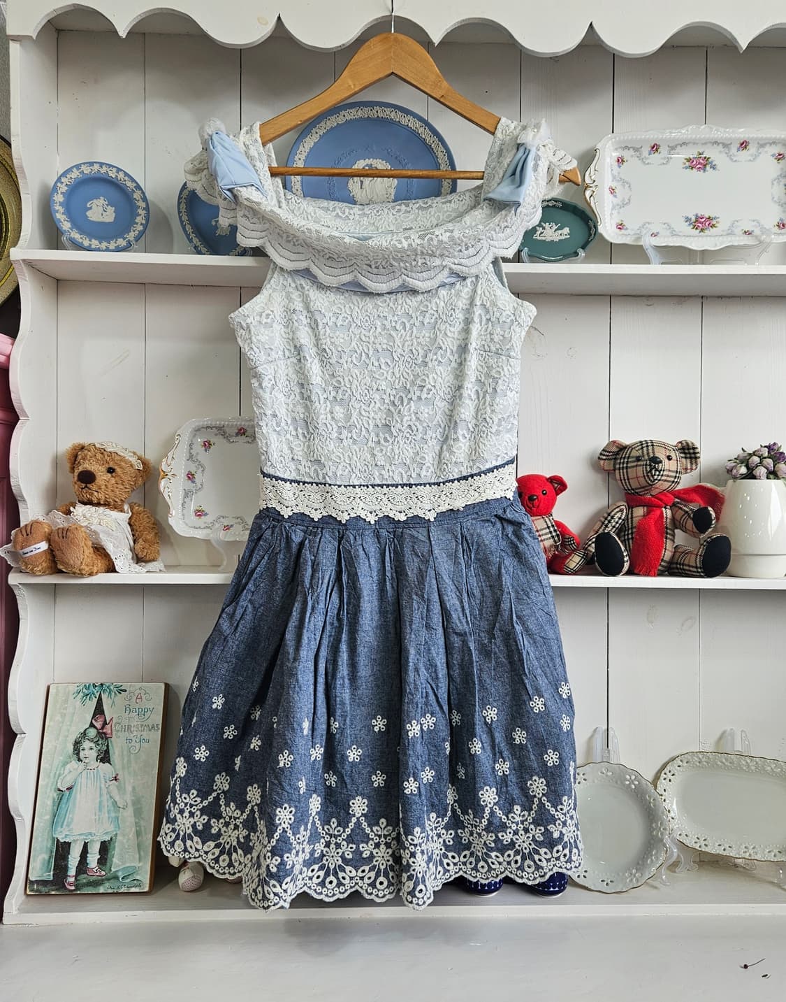 리즈리사오프숄더  레이스 데님 배색 원피스 상품이미지3