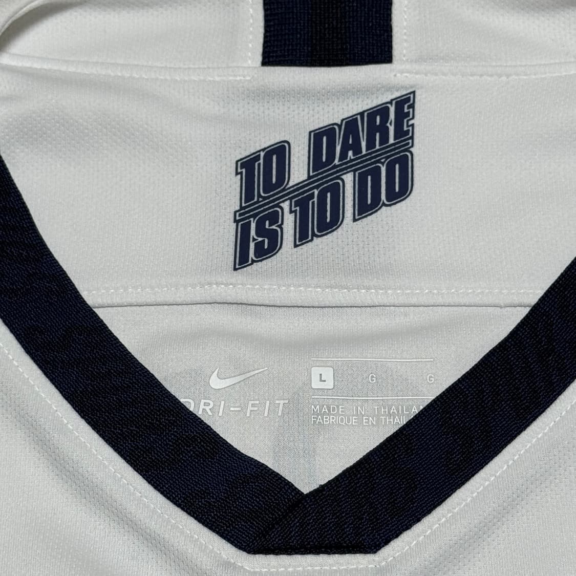 L 나이키 토트넘 19-20시즌 홈 유니폼 7. 손흥민 상품이미지4