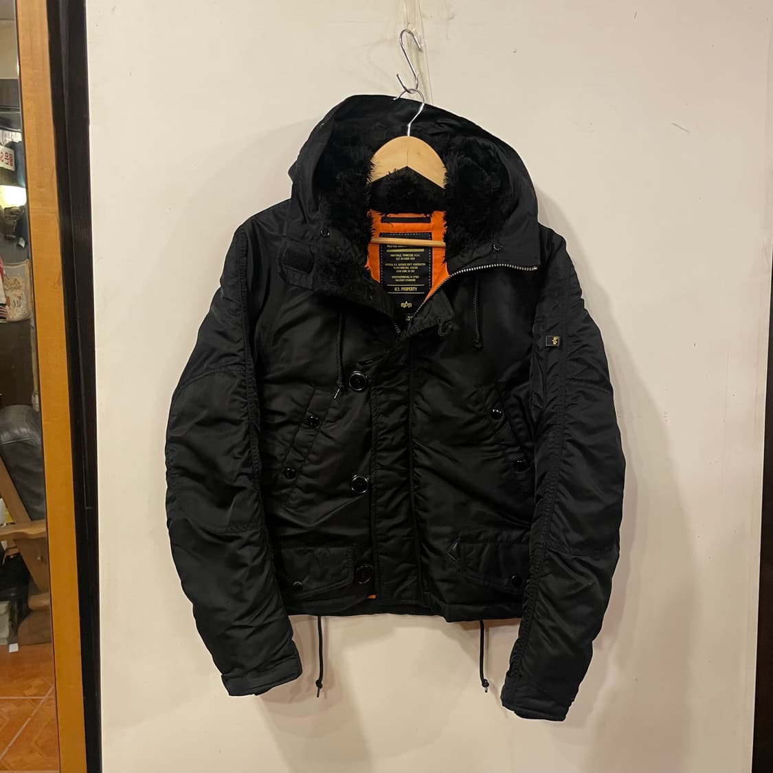 알파인더스트리 리메이크 크롭봄버 S 상품이미지2