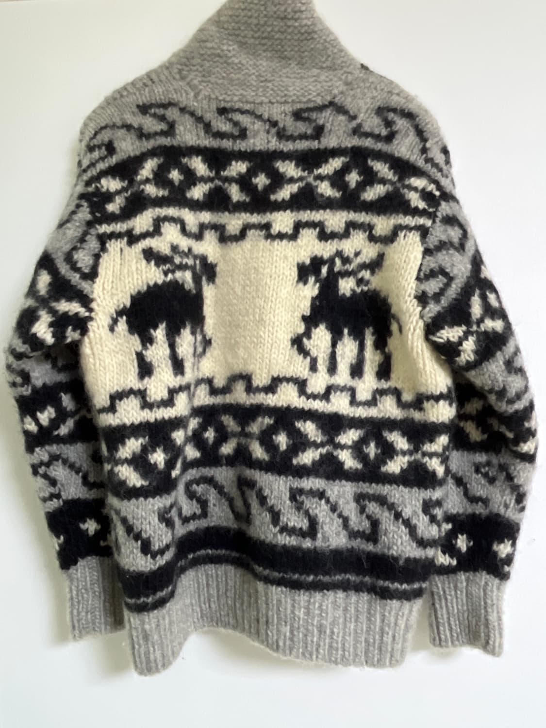 노르딕 사슴 니트집업 상품이미지2