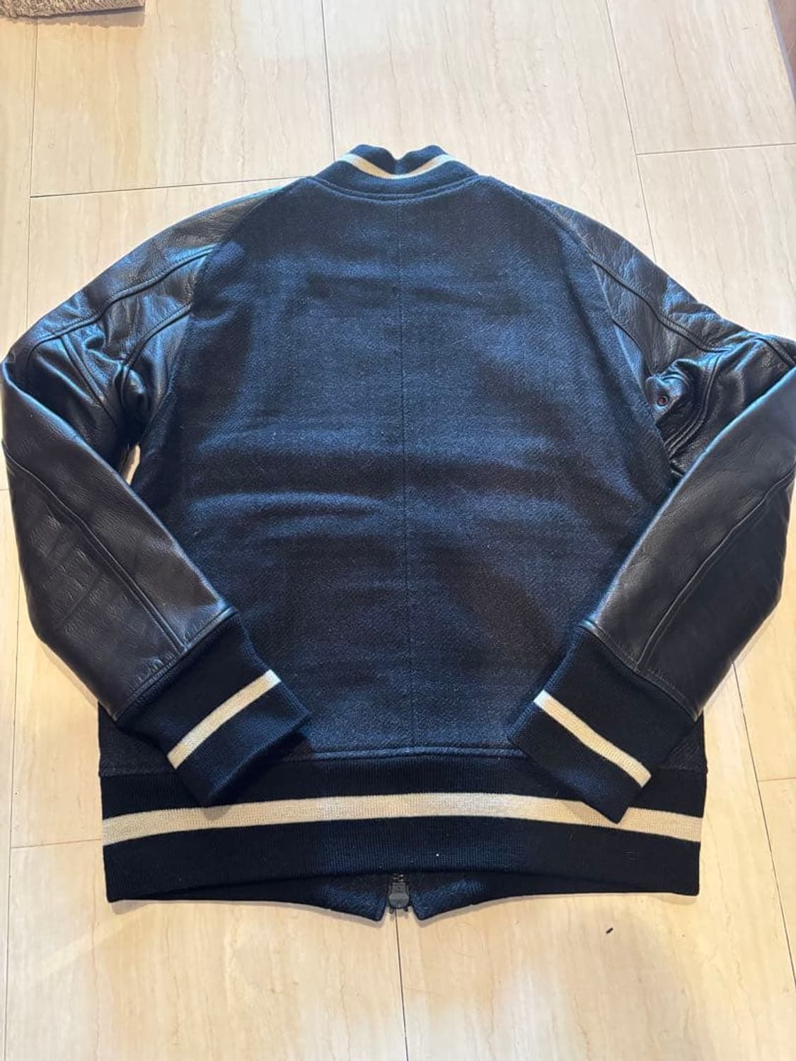 논네이티브 스타디움 자켓 상품이미지2