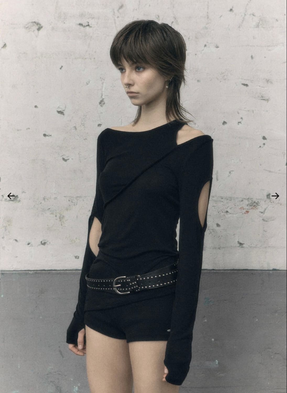 보헤미안서울 보헴서 슬리브 홀 레이어드 티 블랙 상품이미지2