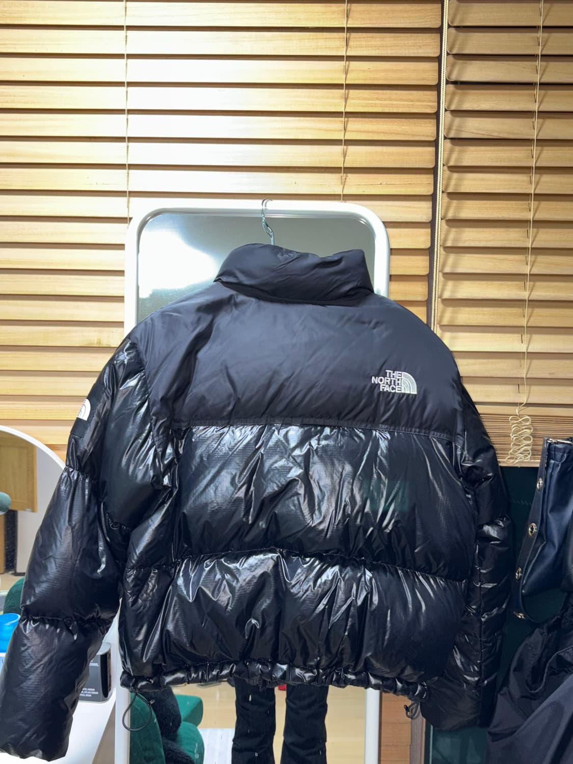 노스페이스 화이트 라벨 노벨티 눕시 다운 자켓 SP 리얼 블랙 상품이미지6