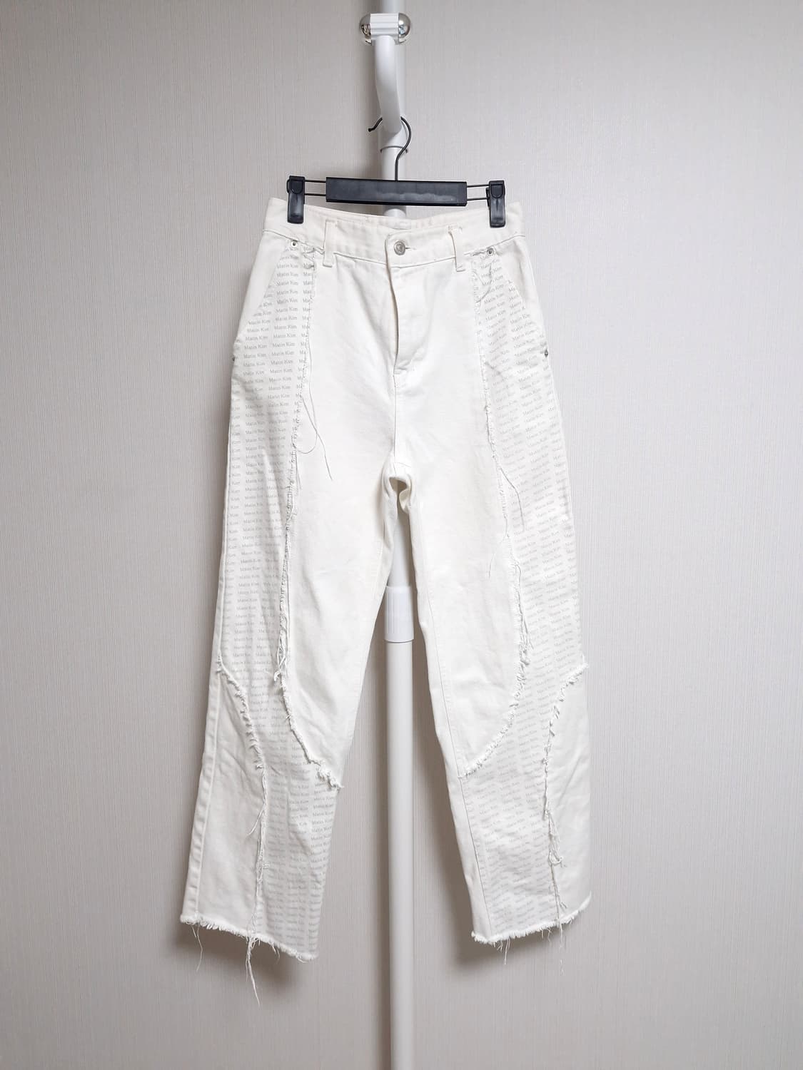 Matin Kim 마뗑킴 커브 디테일 데님팬츠 상품이미지2