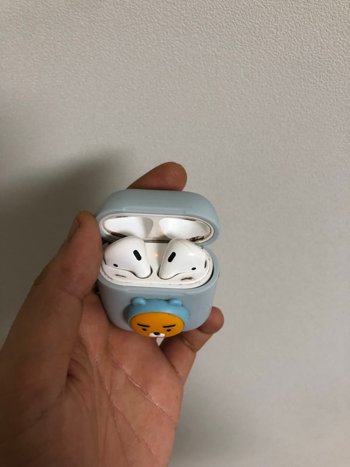 애플 에어팟 상품이미지2