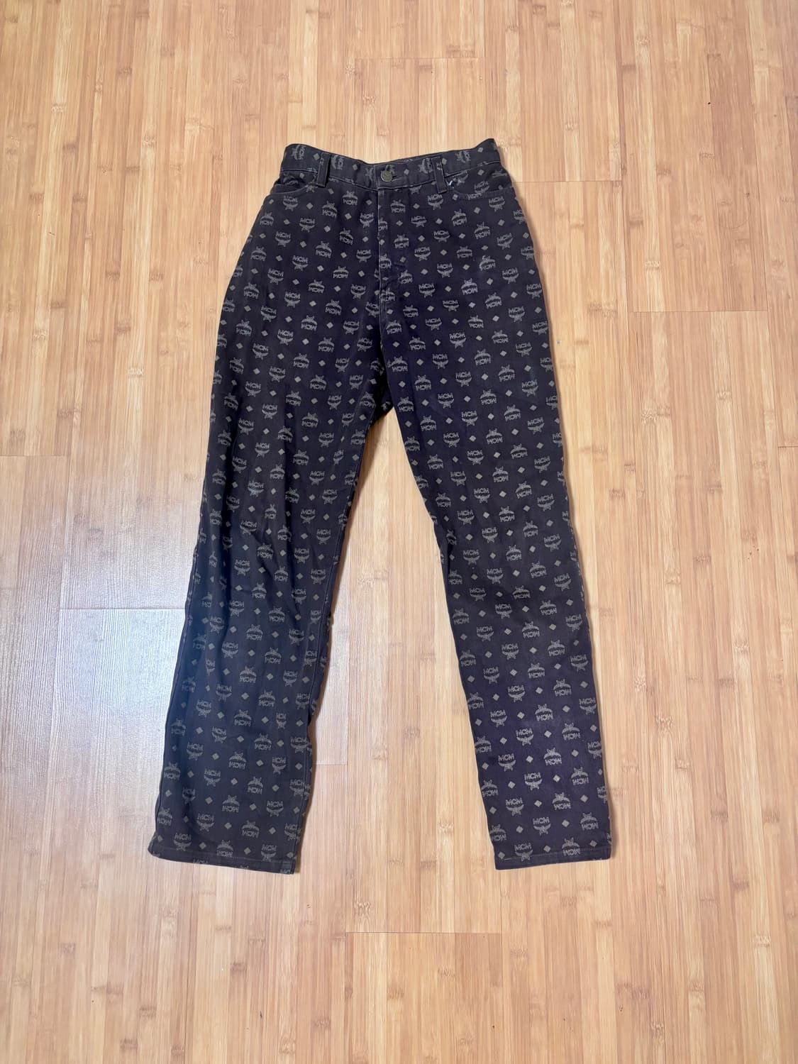 [착샷O] MCM(엠씨엠) 90s 빈티지 로고 패턴 바지 팬츠 상품이미지1