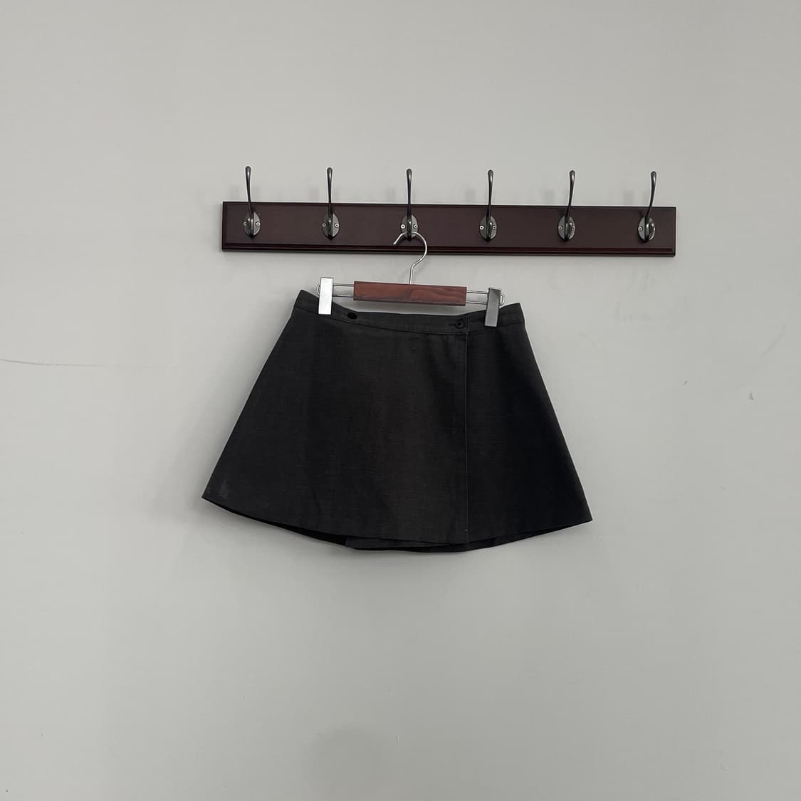 아페쎄 다크 브라운 레이어드용 랩 미니 스커트 상품이미지1