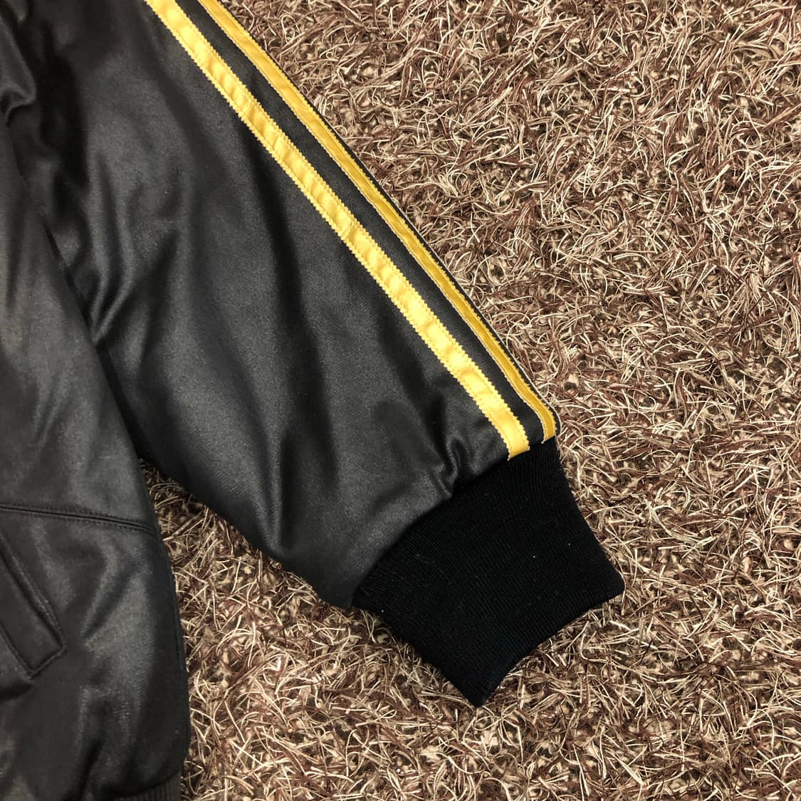 아디다스 00s 올드스쿨 빅로고 점퍼 상품이미지5