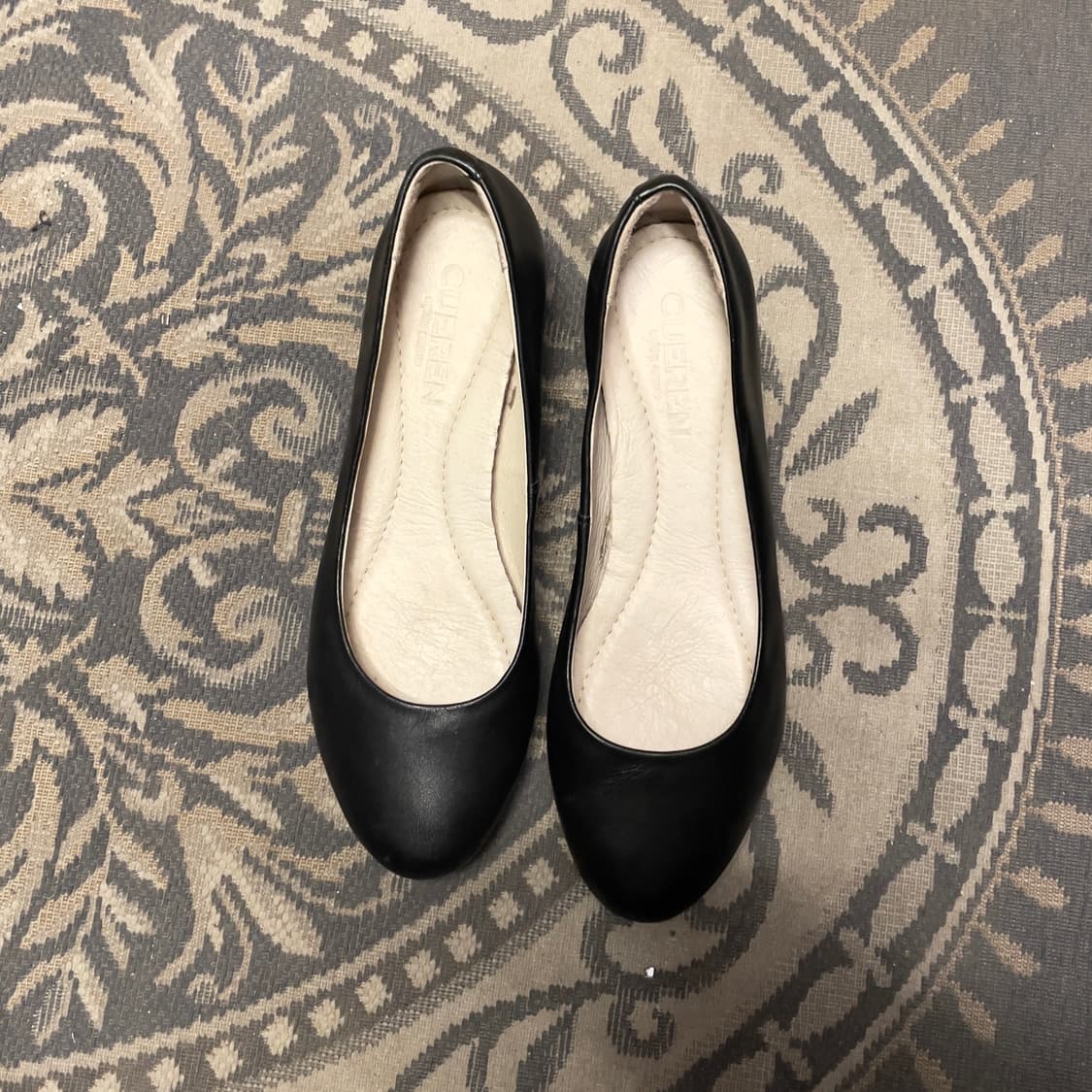 쿠에른 (우먼) 펌프스 블랙 구두   상품이미지3