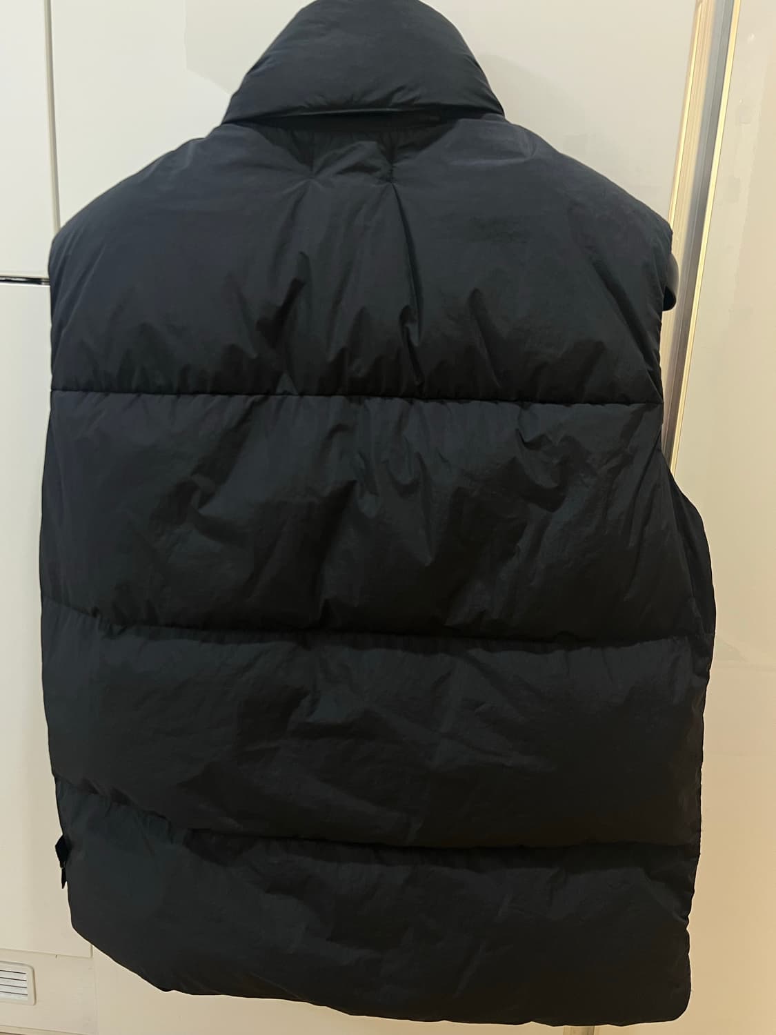 24fw 스톤아일랜드 크링클랩스패딩조끼 L (새상품급) 상품이미지2