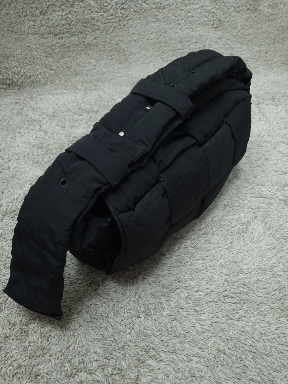 보테카베네타 패딩데크 카세트백 상품이미지3