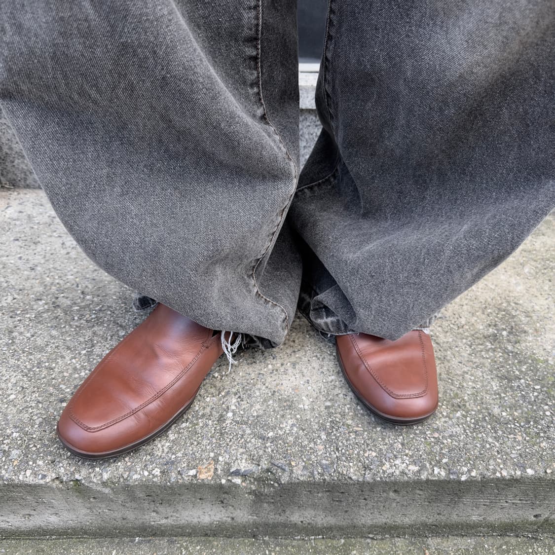 00s 브라운 프라다 스포츠 로퍼 상품이미지1