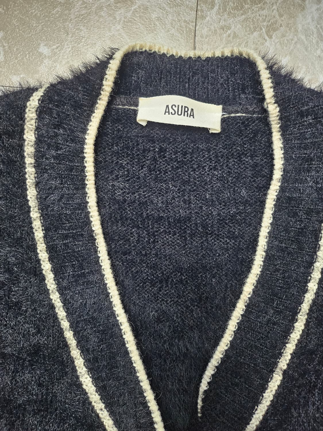 ASURA 블랙 퍼 여성 가디건 상품이미지3