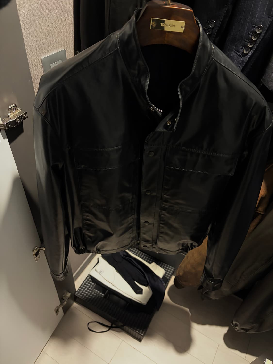 르메르 23ss 레더 블루종 상품이미지1