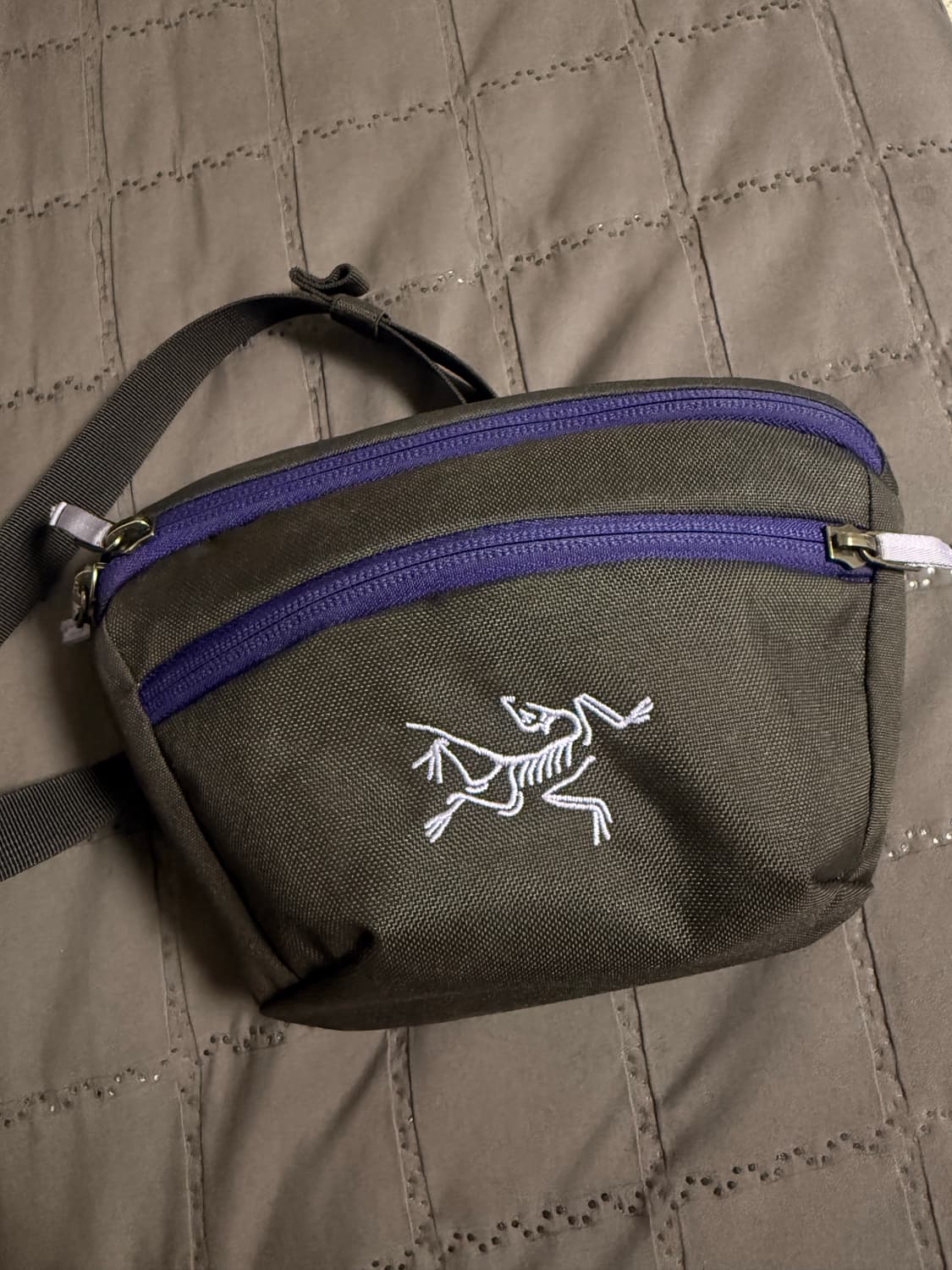 아크테릭스 맨티스 1 웨이스트팩 블랙 소울소닉 상품이미지1