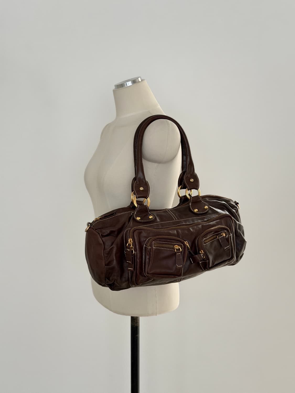 Made in Italy Guia's 멀티 포켓 레더 숄더백 상품이미지1