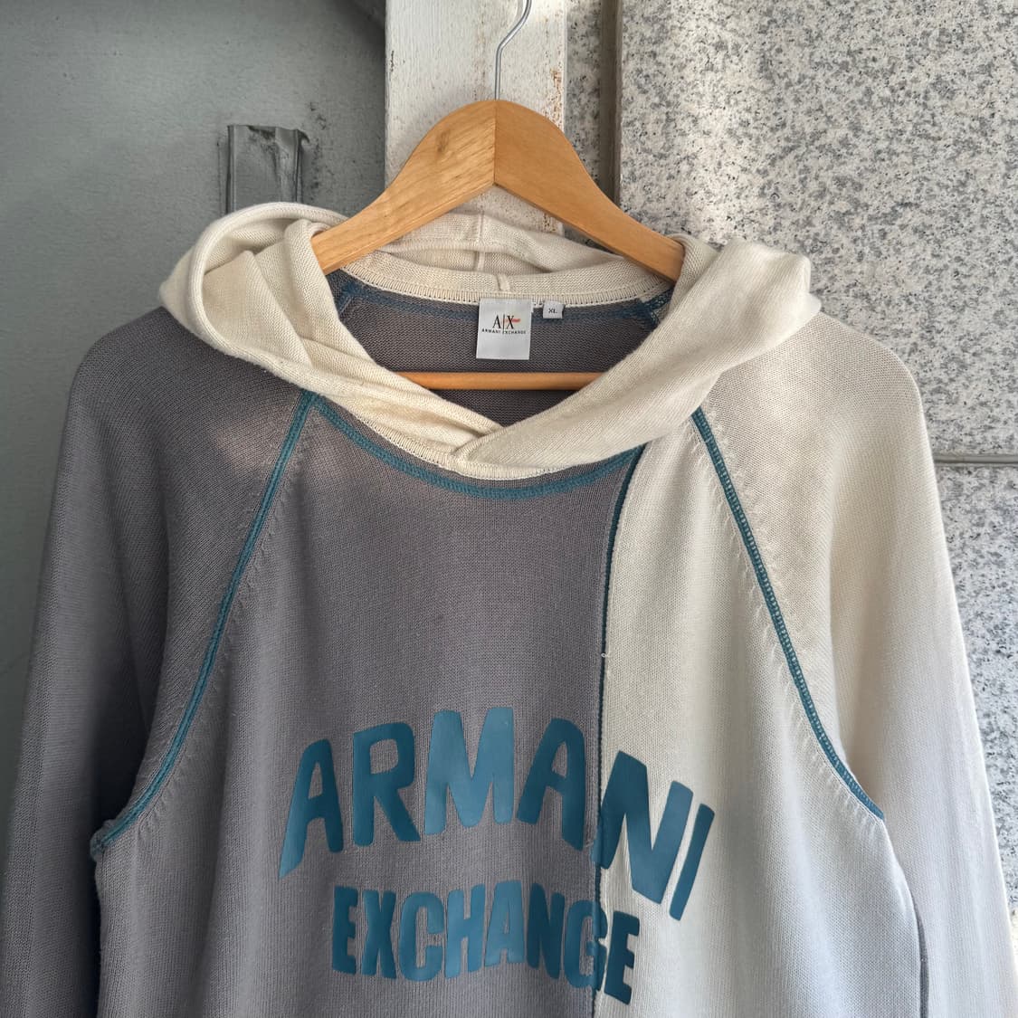 아르마니 익스체인지 스펠아웃 블럭 후디 니트 상품이미지4