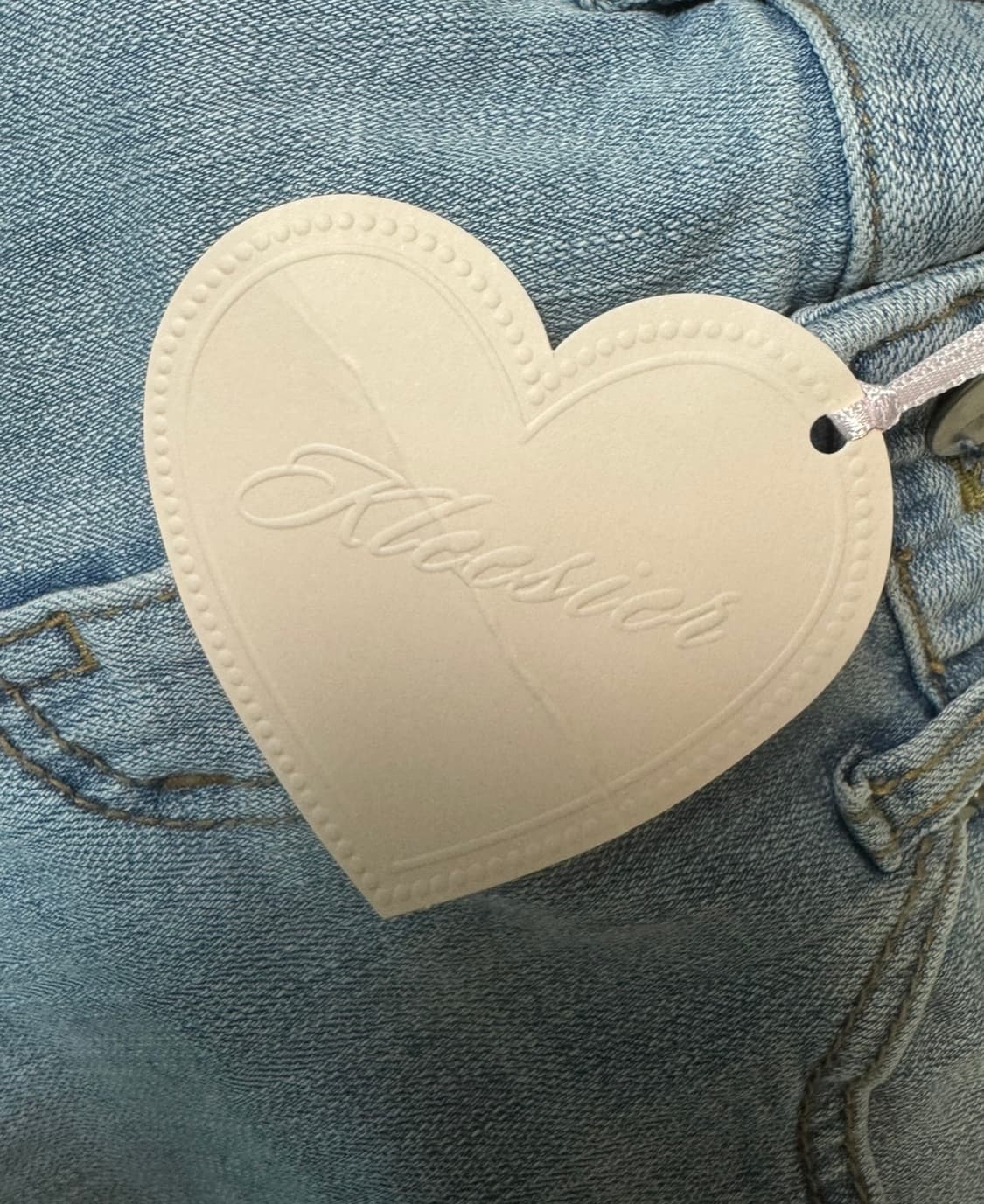 새상품) 클리시어 소다 로우라이즈 진 바지 상품이미지2