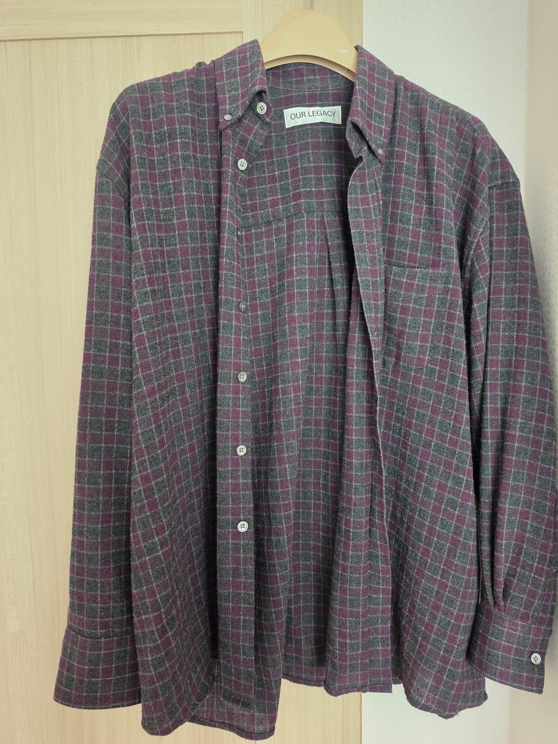 아워레가시 버로우드 셔츠 48사이즈 판매합니다 상품이미지1