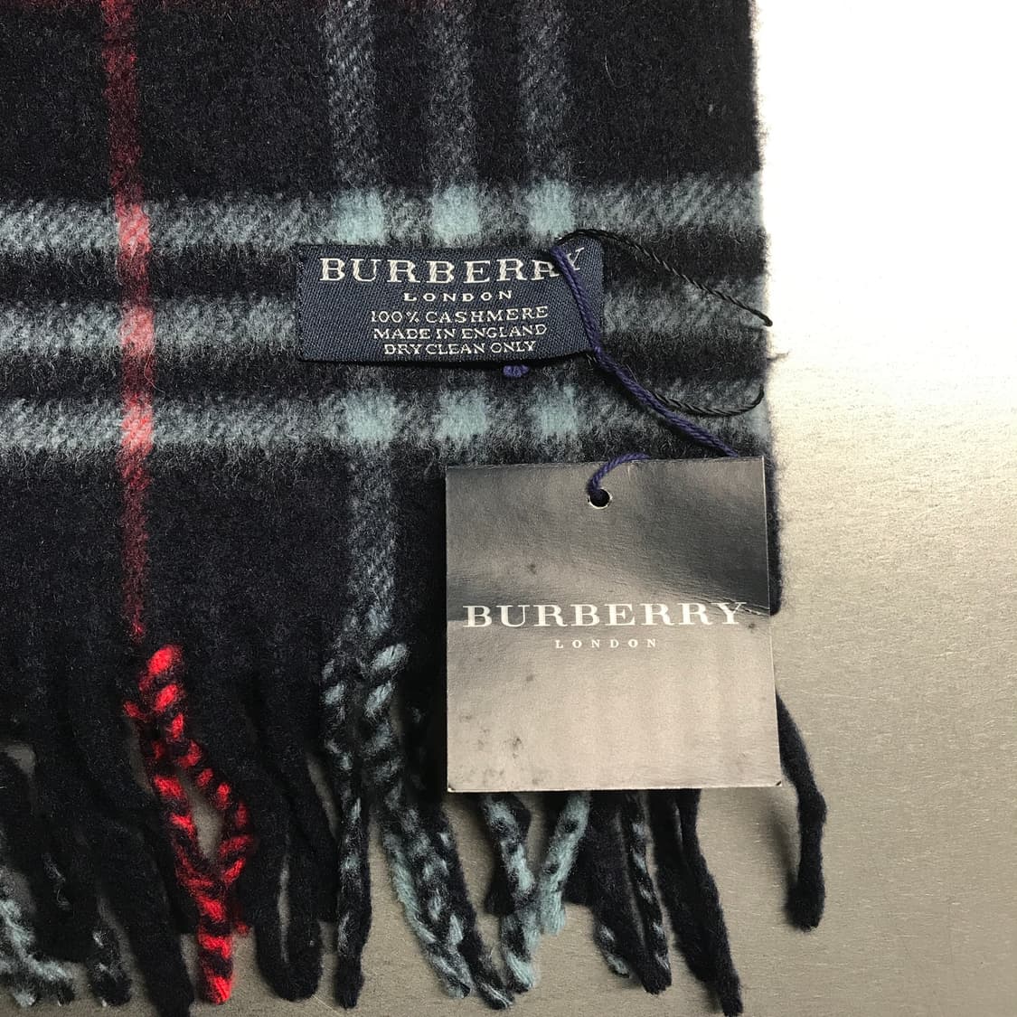 버버리 정품 캐시미어 머플러 네이비 상품이미지3