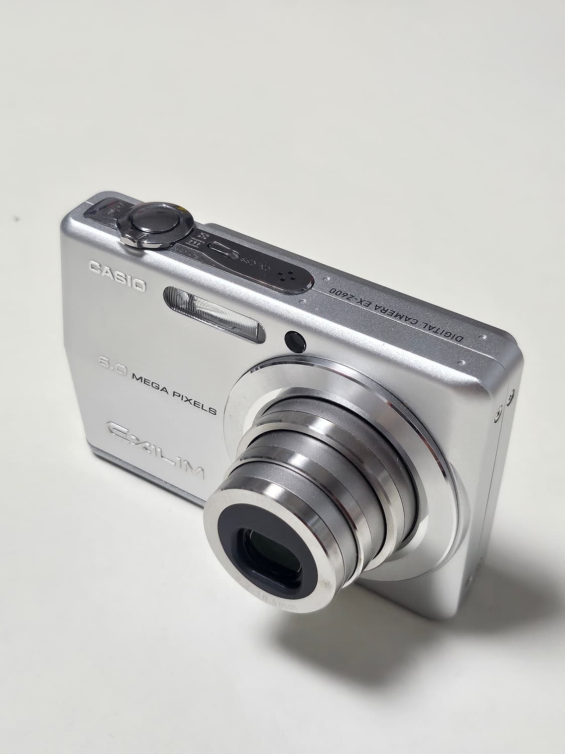 CASIO EXILIM EX-Z600 레트로 디지털카메라 (실버) 상품이미지2