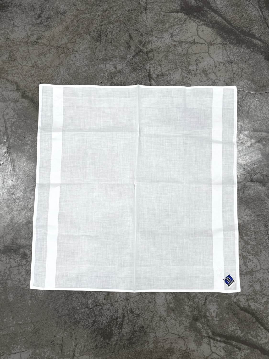 입생로랑 코튼 손수건 상품이미지3