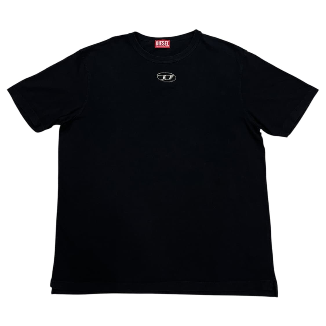 DIESEL 디젤 메탈릭 오발 D 반팔티 블랙 XL 상품이미지1
