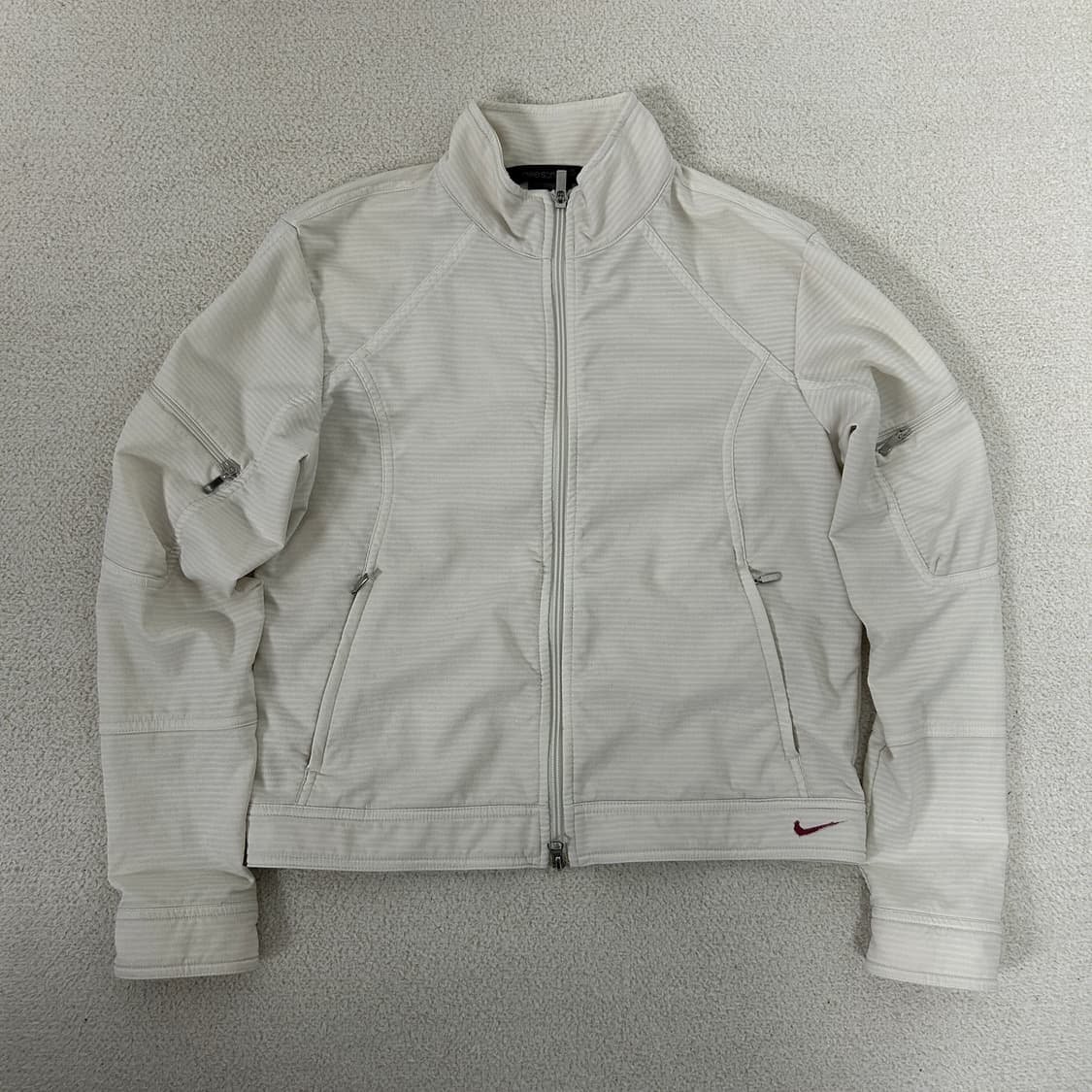 나이키 스우시 로고 지퍼 디테일 트랙 자켓 화이트 상품이미지3