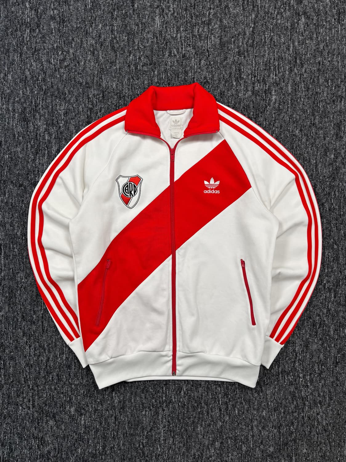 아디다스 리버플레이트 트랙탑 져지 상품이미지3