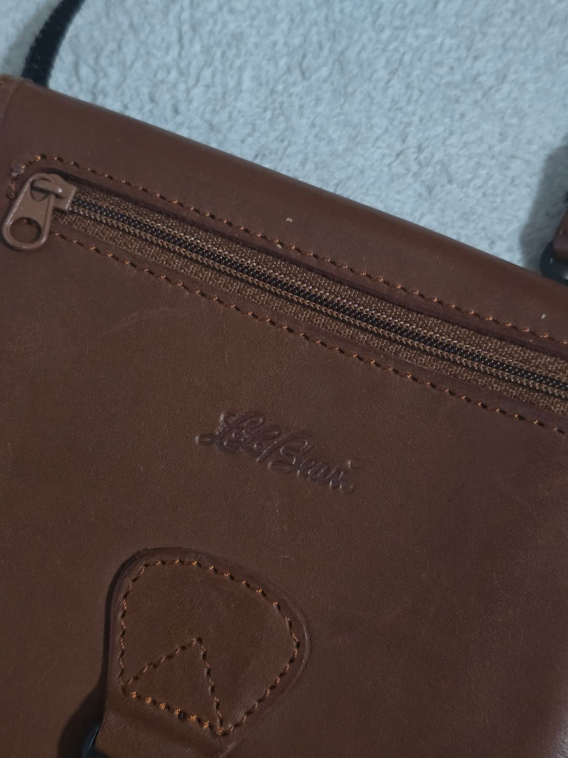 L.L. Bean 엘엘빈 레더 사코슈 트래블백 상품이미지3