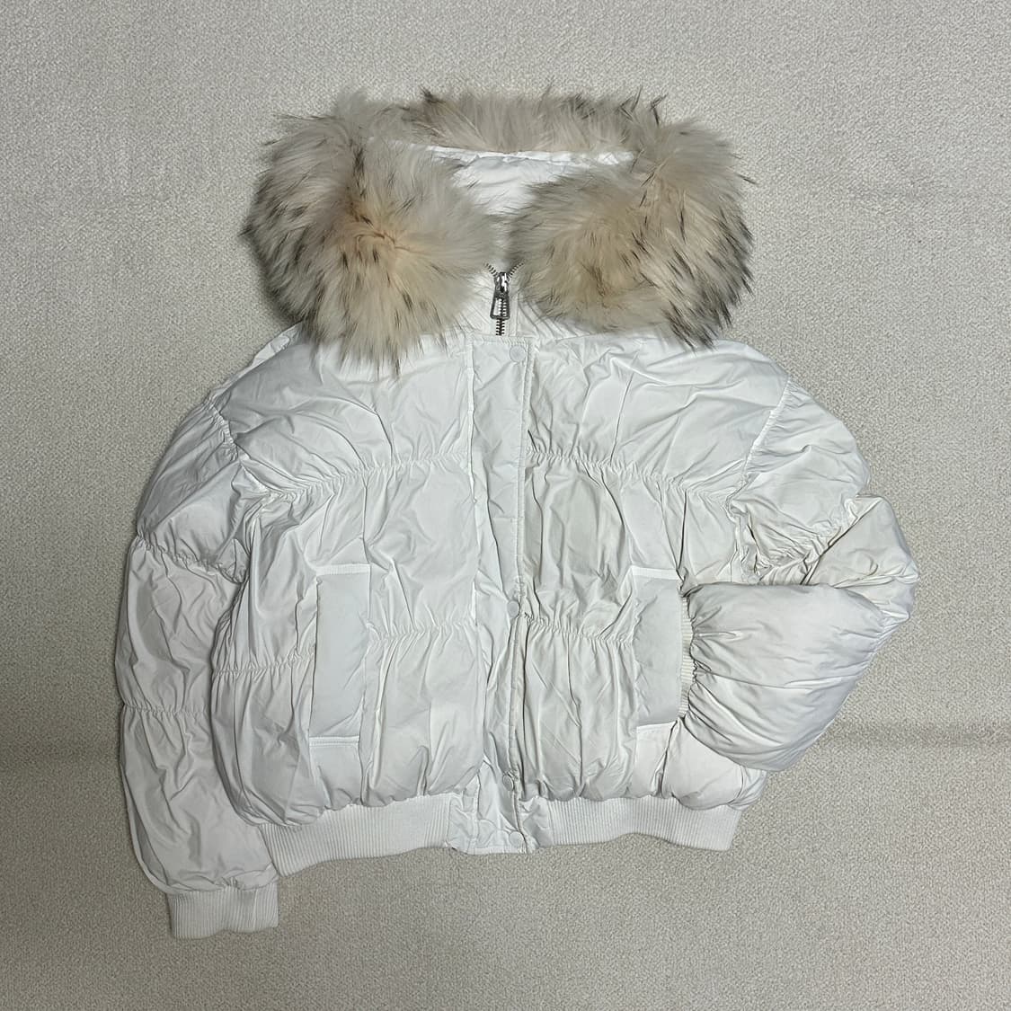 쥬시쥬디 J폭스퍼 셔링 후드 덕다운 상품이미지1