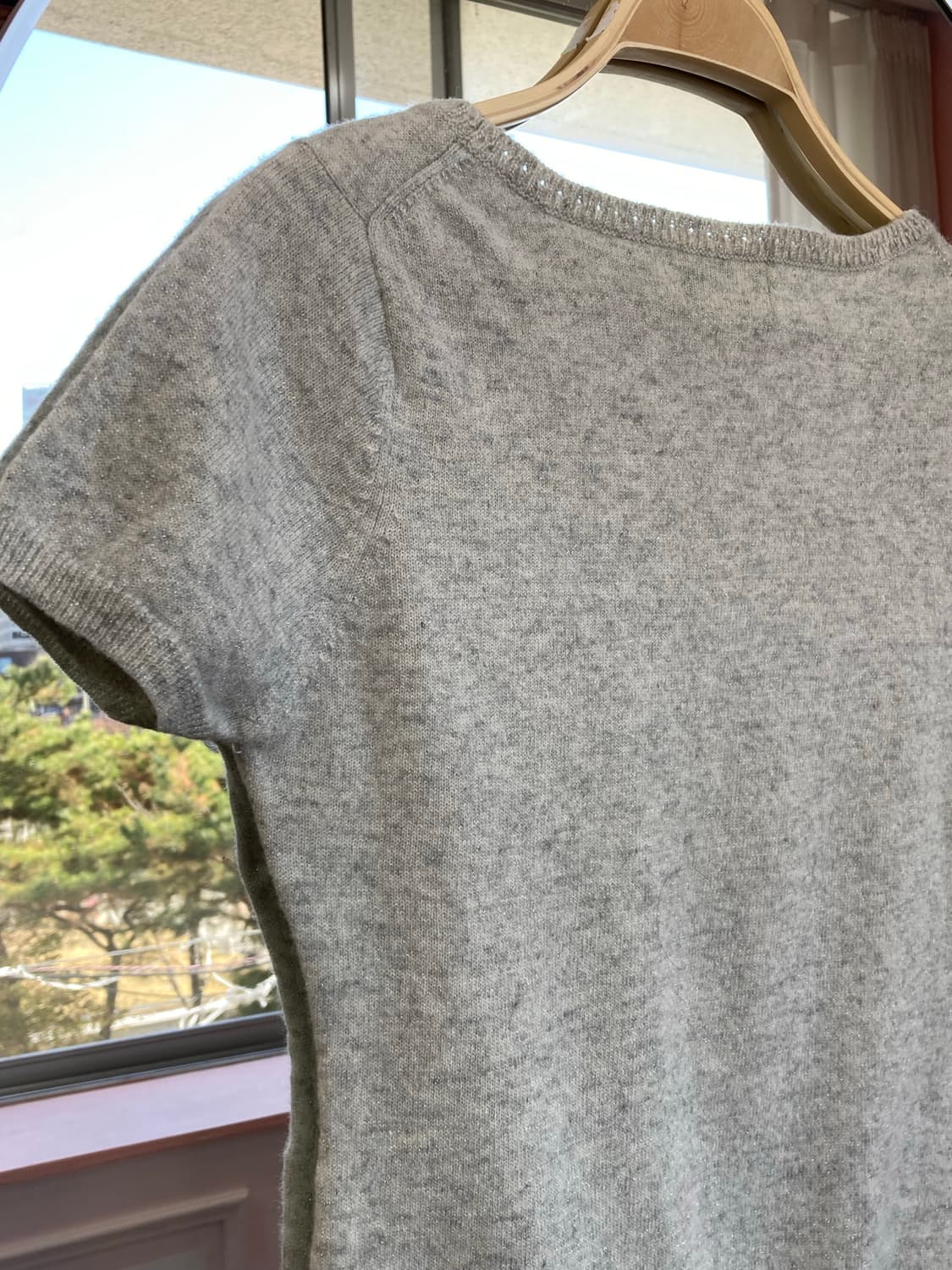 오트밀 라운드 반팔 니트 상품이미지5