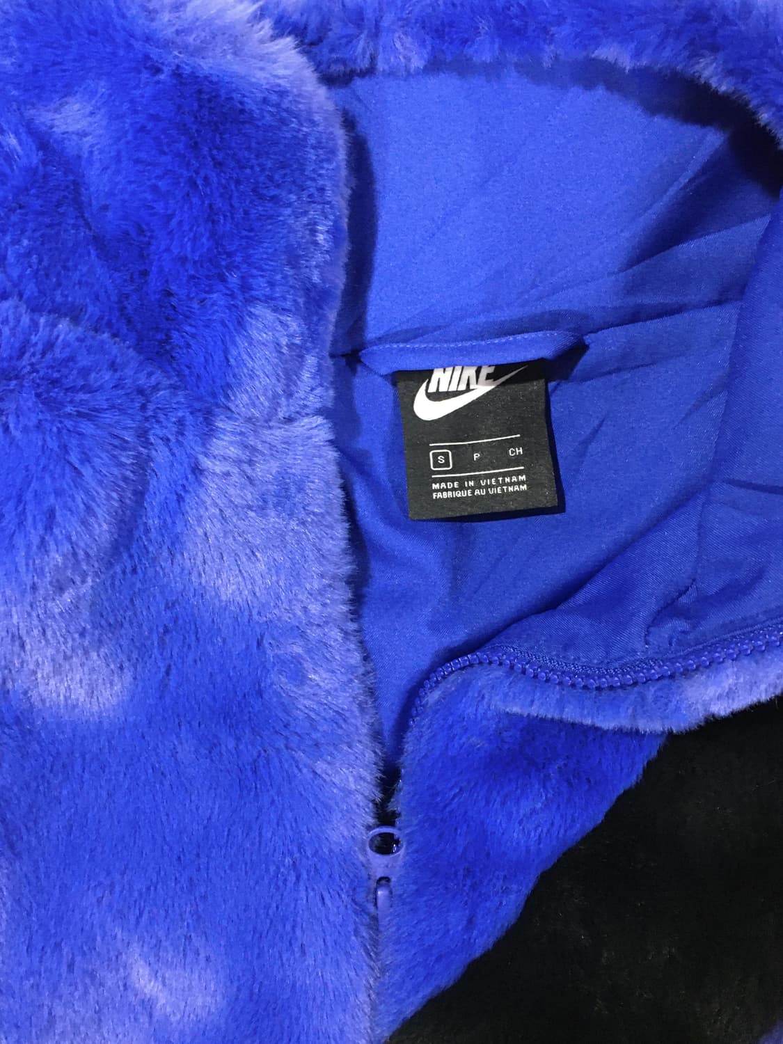 나이키 퍼 재킷 상품이미지4