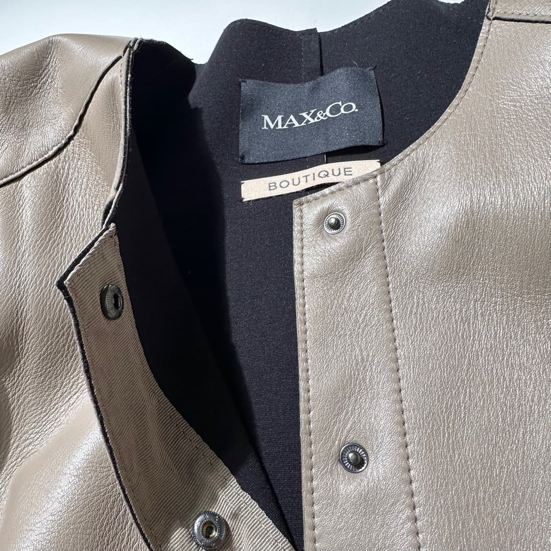 막스마라 막스앤코 부띠끄 레더 라운드넥 싱글 코트 상품이미지5