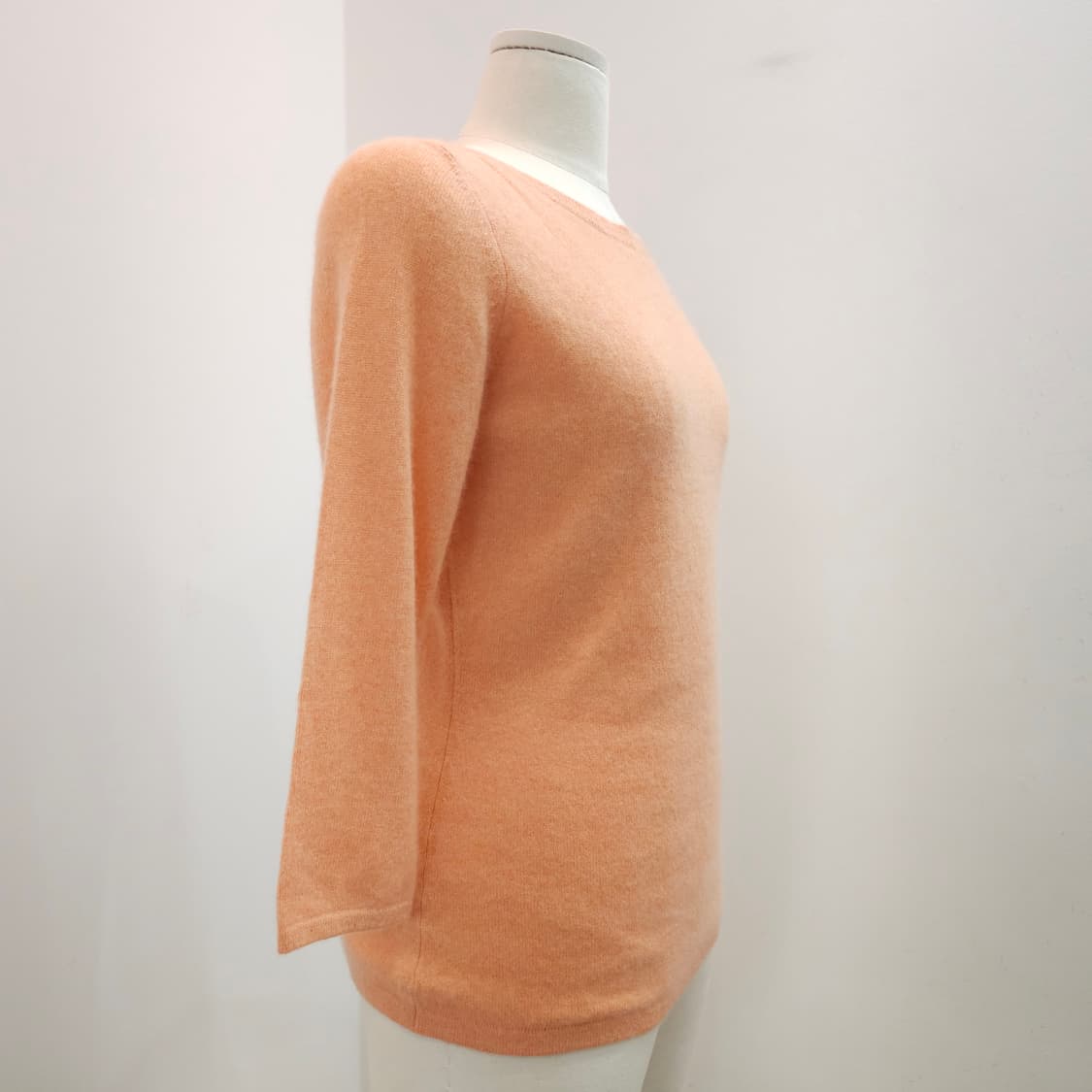 캐시미어 100% 피치 오렌지 8부 니트 상품이미지2